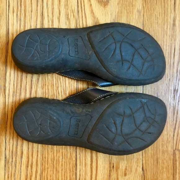Soft as a Pillow Leather Flip Flops - Picture 2 of 2